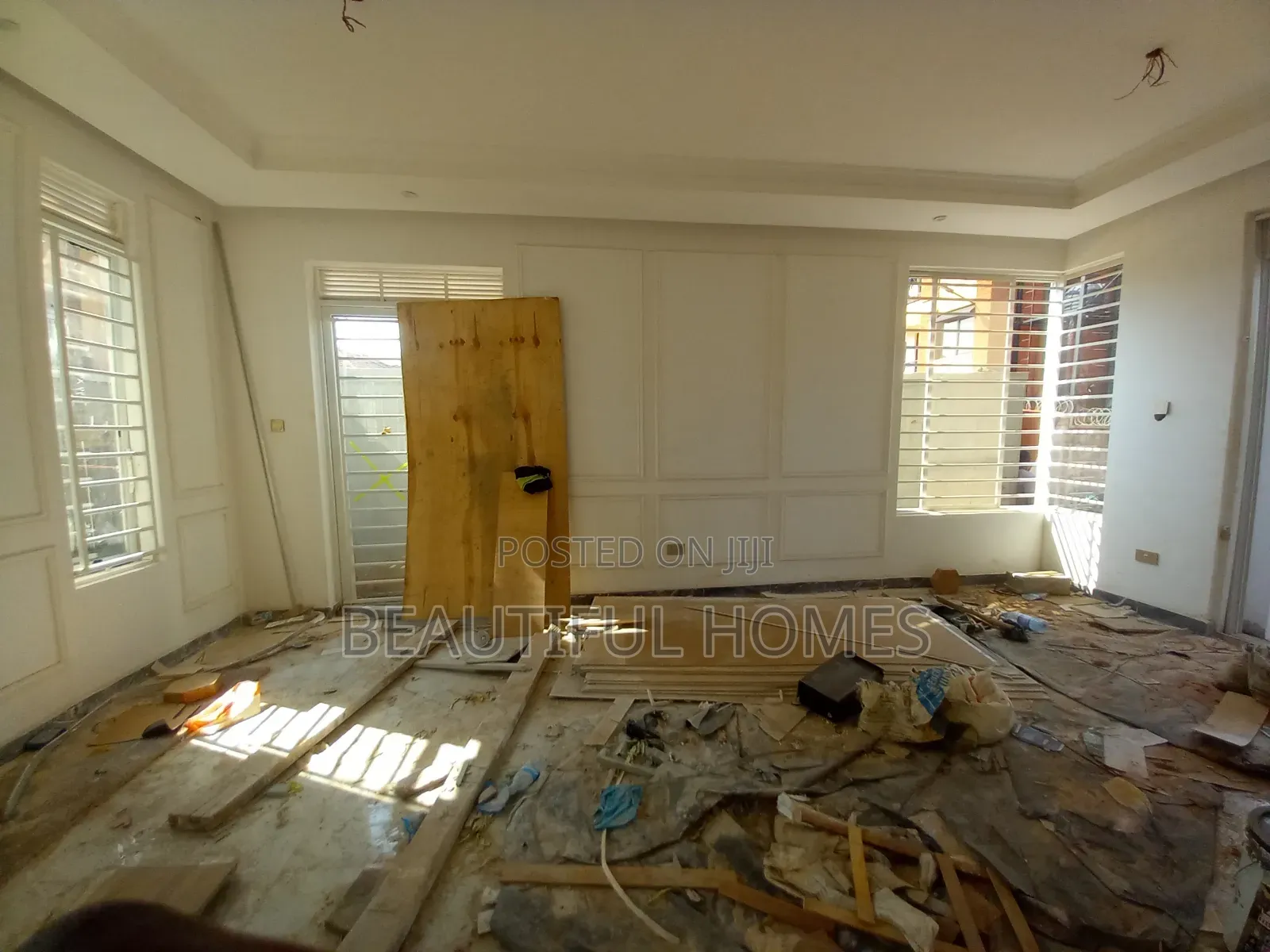 Furnished 4bdrm Duplex in Kira for sale in Kira