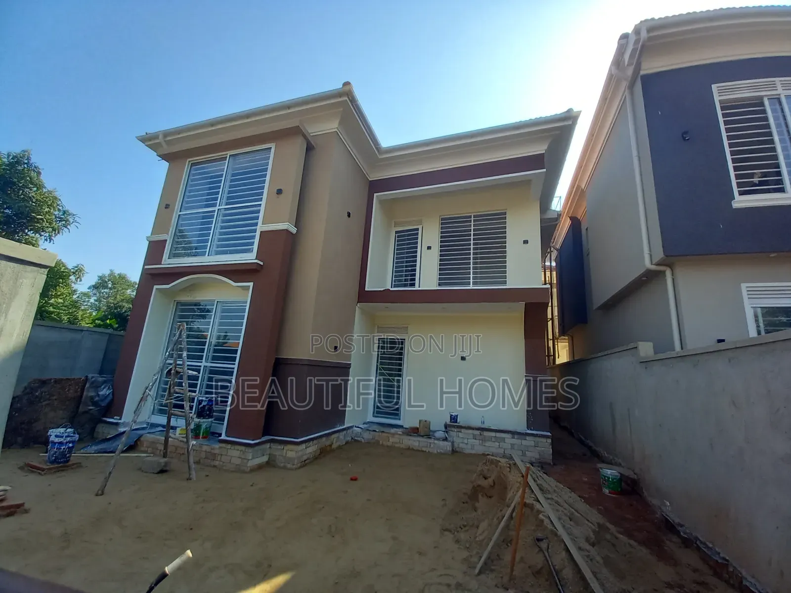 Furnished 4bdrm Duplex in Kira Town for sale in Kira