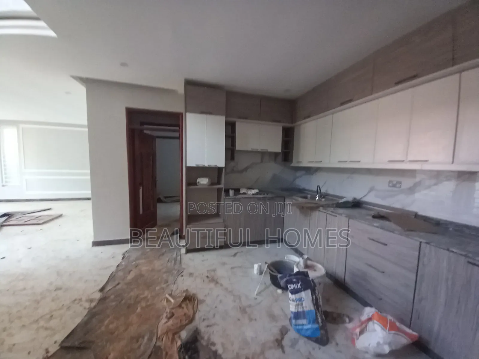 Furnished Mini Flat in Kira, Central Division for sale in Central Division
