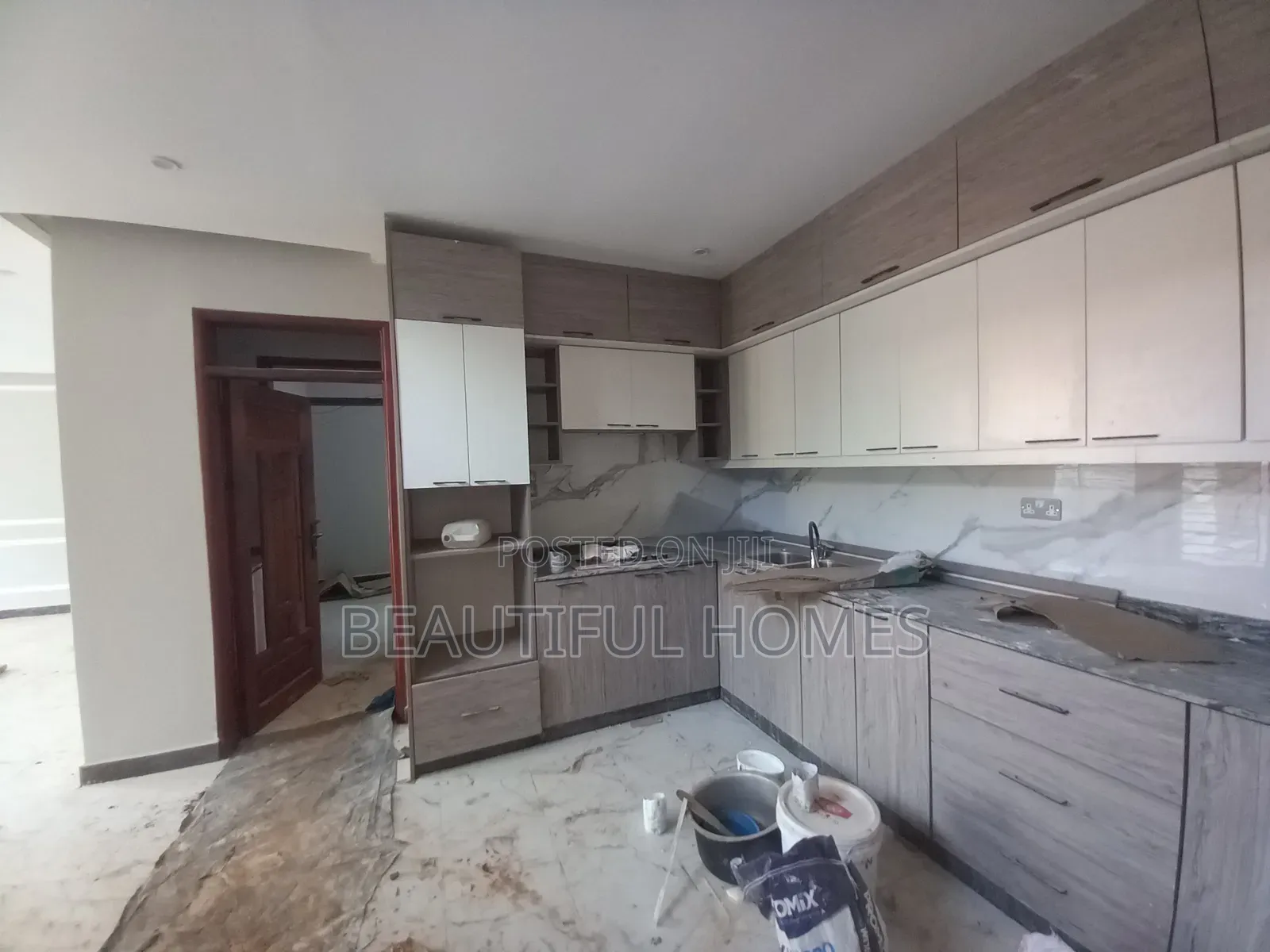 Furnished Mini Flat in Kira, Central Division for sale in Central Division