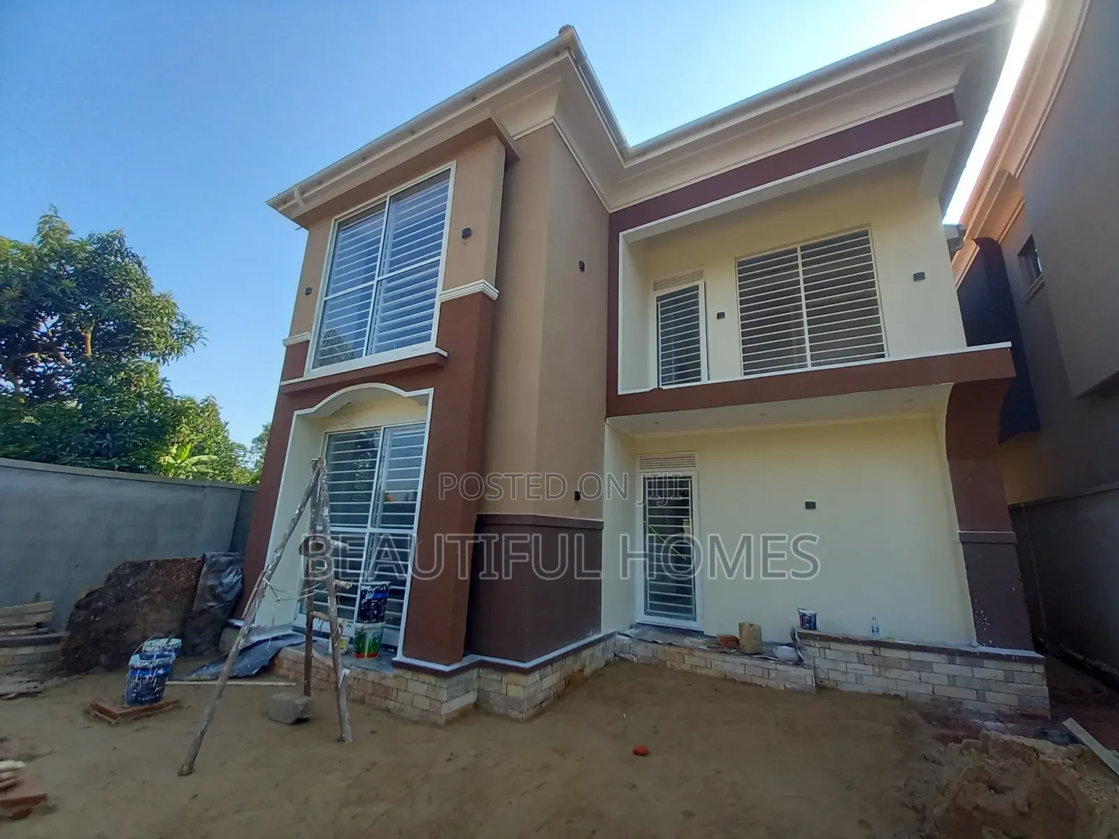 Furnished 4bdrm Maisonette in Kira for sale in Kira