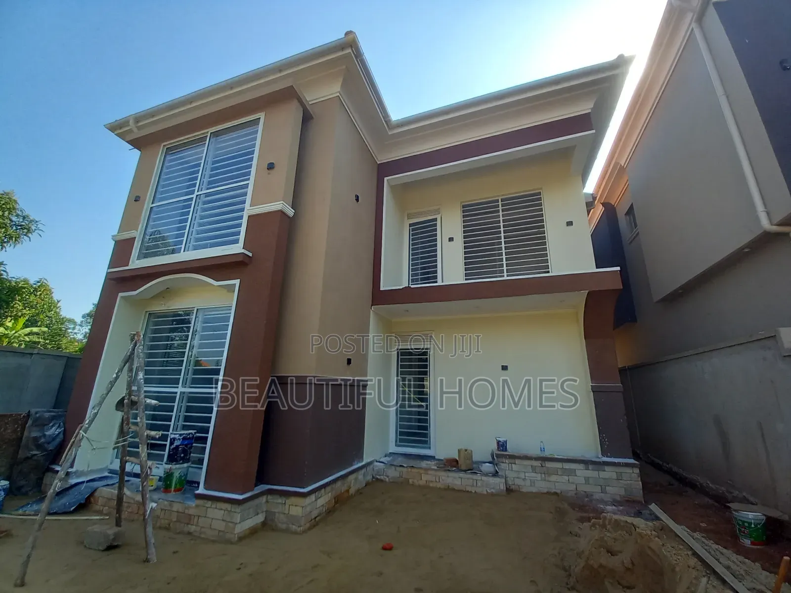 Furnished 4bdrm Maisonette in Kira for sale in Kira