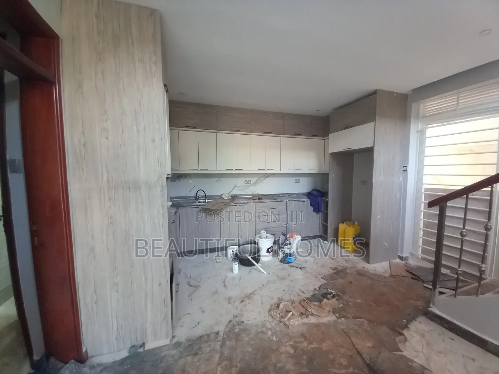 Furnished 4bdrm Maisonette in Kira for sale in Kira