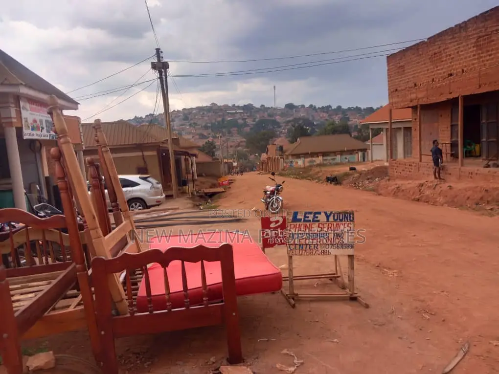 Very Busy Four Commercial Shops Quicksale in Namasuba Ndejje in Division A