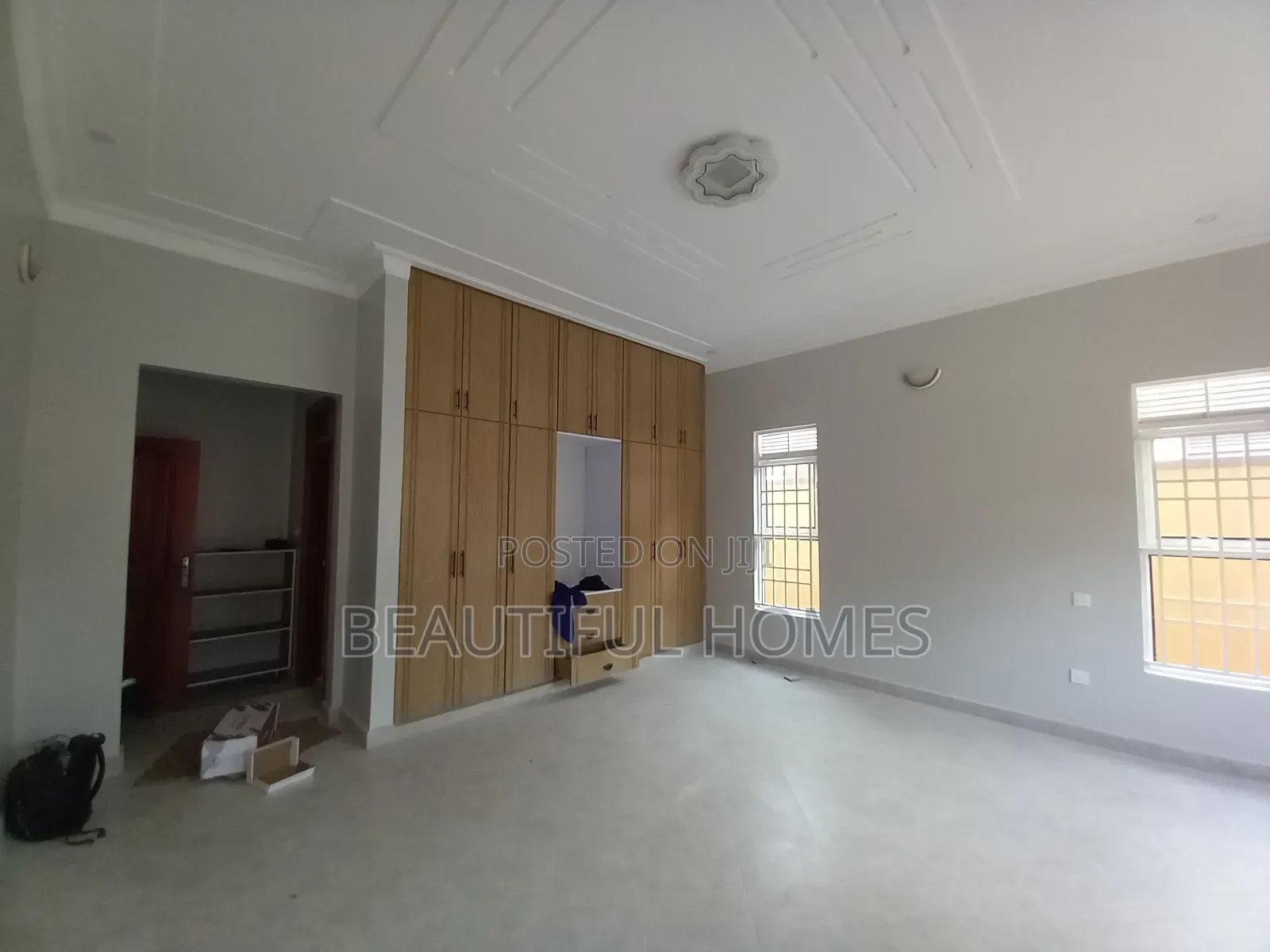 Furnished 4bdrm Bungalow in Kira for sale in Kira