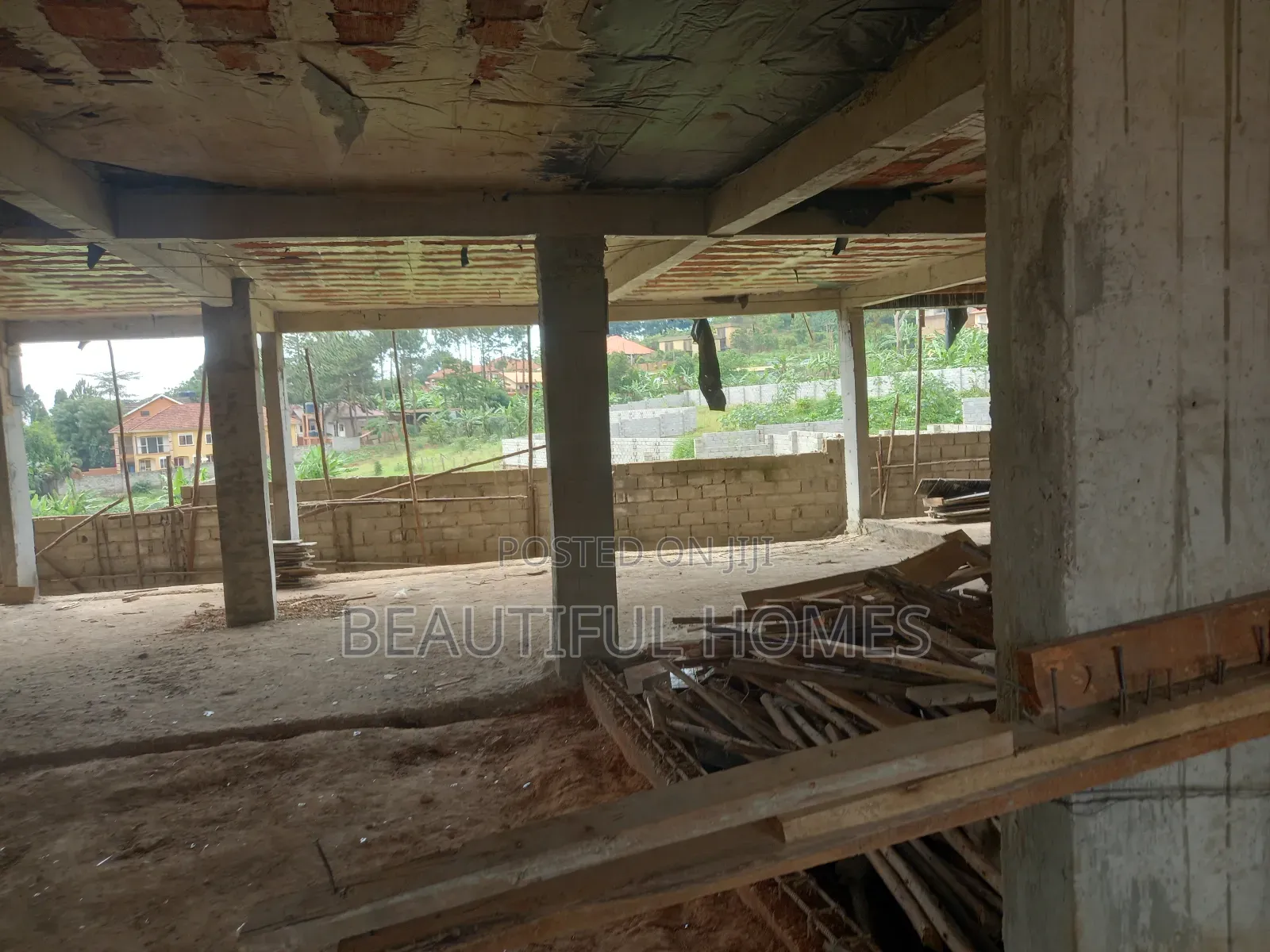 Furnished 2bdrm Condo in Kira, Central Division for sale in Central Division