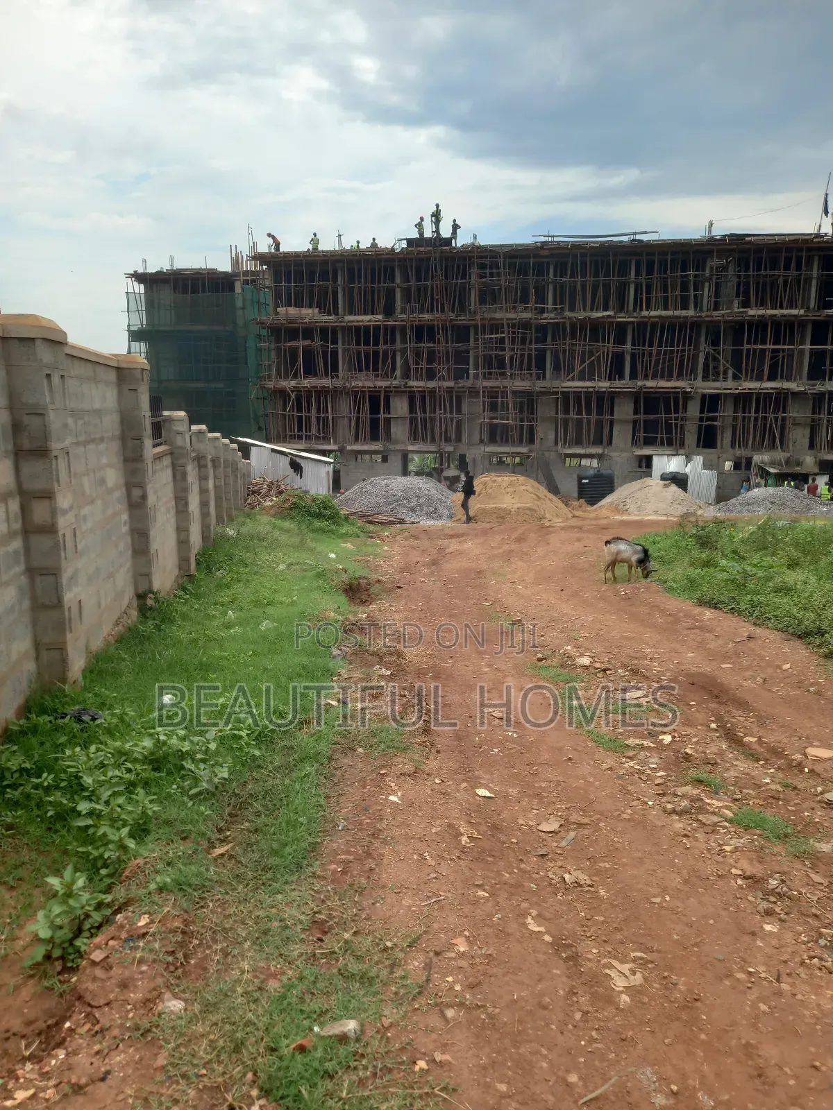 Furnished 2bdrm Condo in Kira, Central Division for sale in Central Division