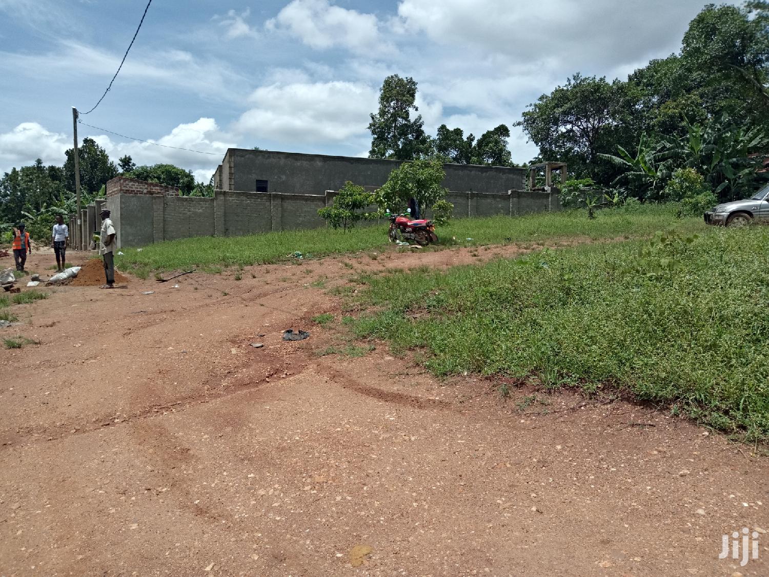 Kira Stunning Plot Near Thevmainb Road on Sell in Kampala
