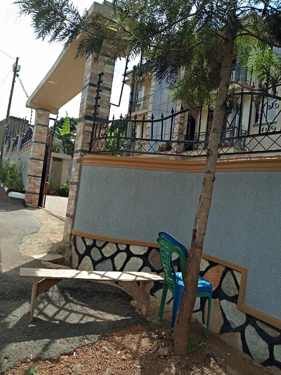 Kisaasi Stunning Apartments on Sell by the Tarmack in Kampala
