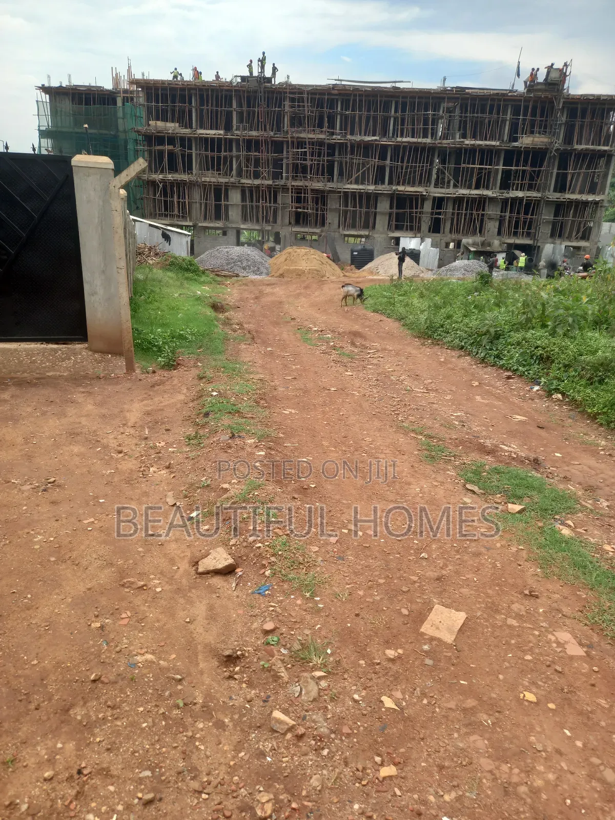 Furnished 2bdrm Condo in Kira Town, Central Division for sale in Central Division