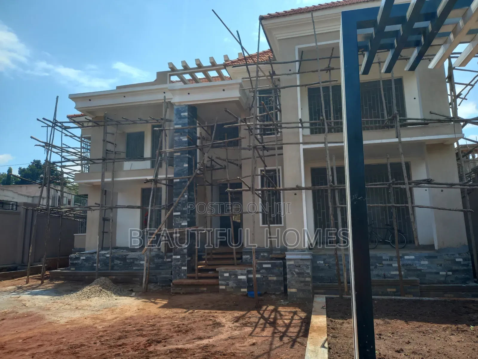 Furnished 7bdrm Duplex in Ntinda Kampala, Nakawa for sale in Nakawa