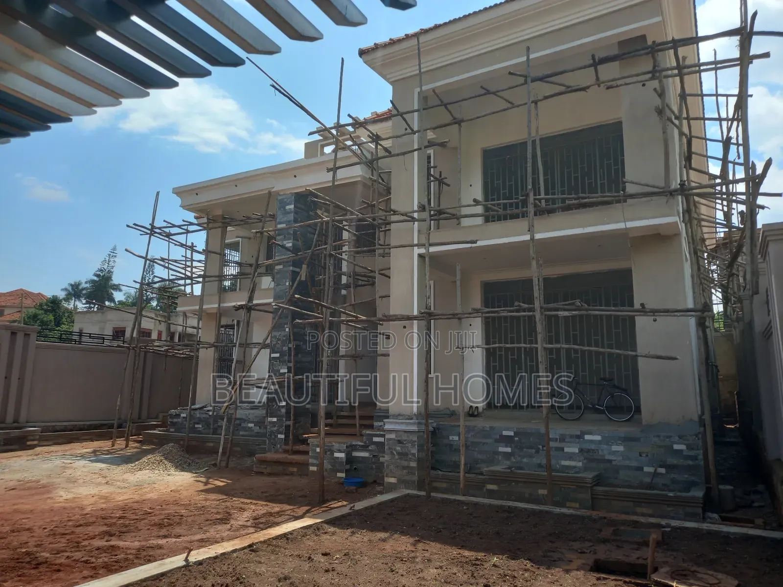 Furnished 7bdrm Duplex in Ntinda Kampala, Nakawa for sale in Nakawa