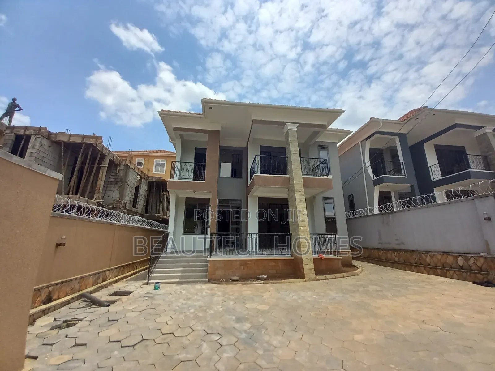 Furnished 4bdrm Duplex in Kira, Central Division for sale in Central Division