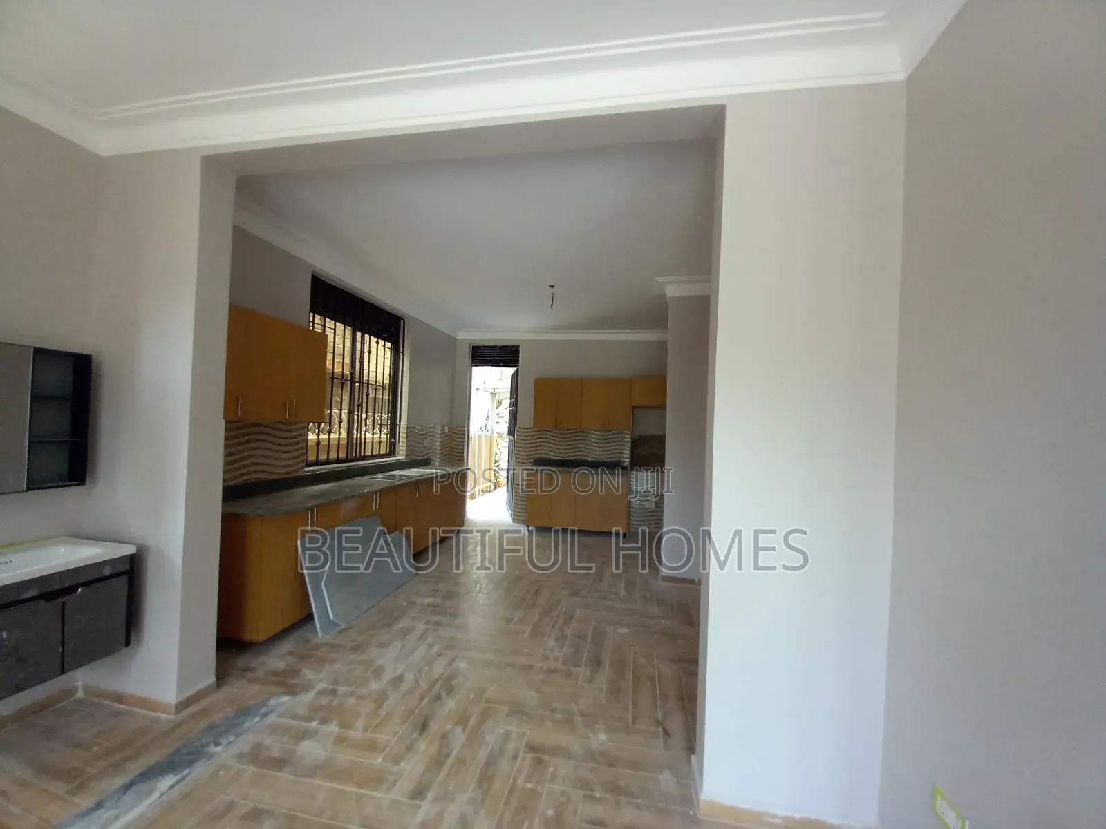 Furnished 4bdrm House in Kira Gated Estate for sale in Kira