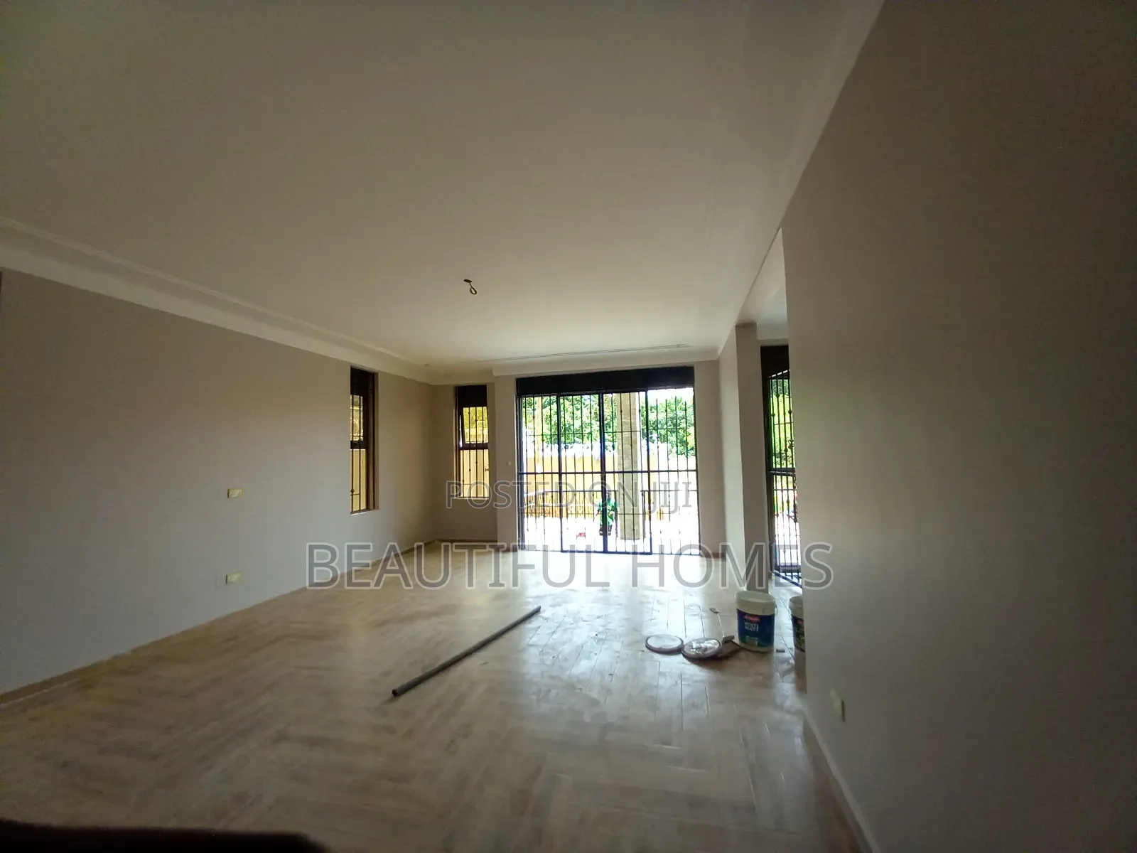 Furnished 4bdrm Maisonette in Kira Gated Estate for sale in Kira