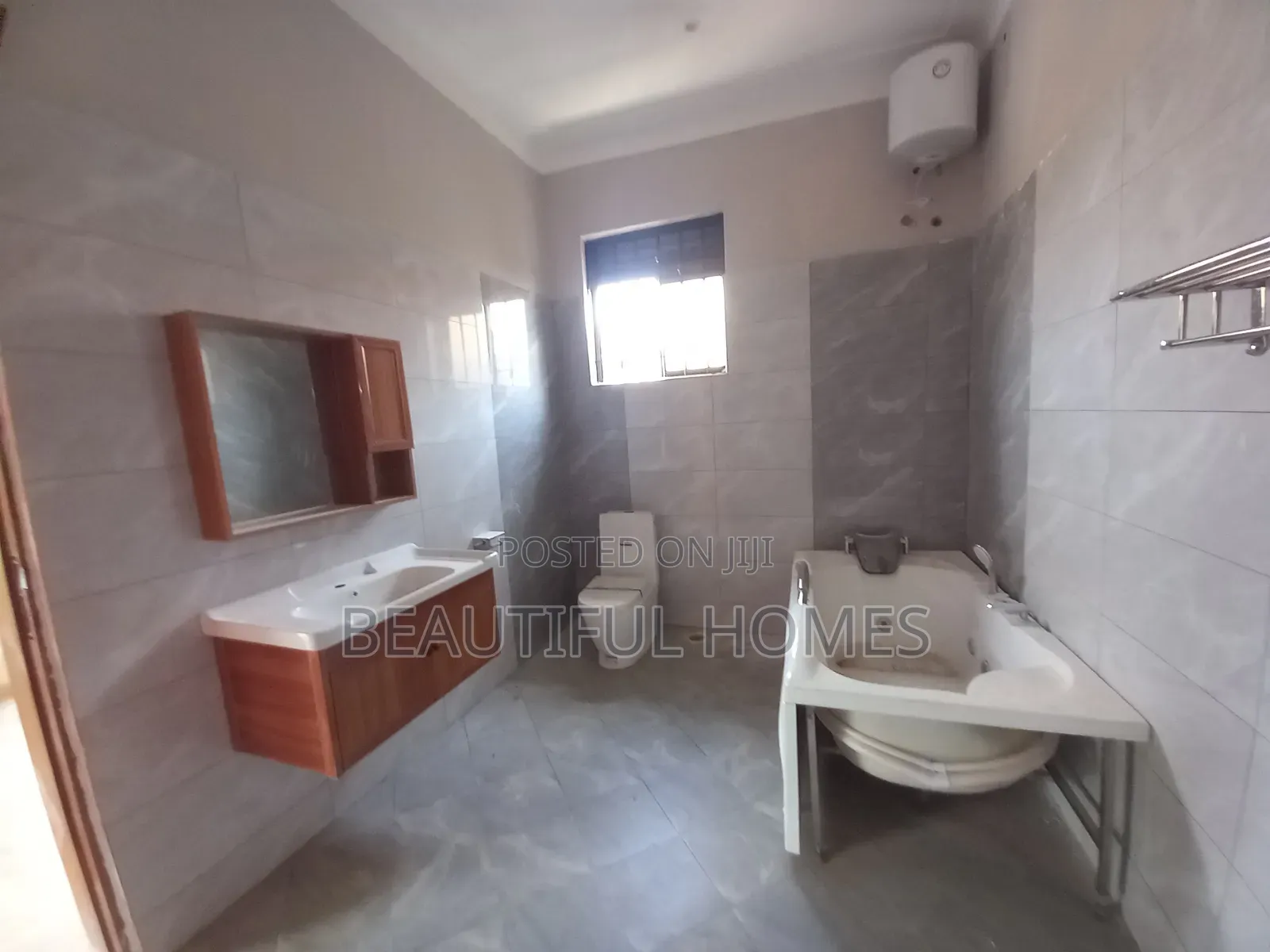 Furnished 4bdrm House in Kira for sale in Kira