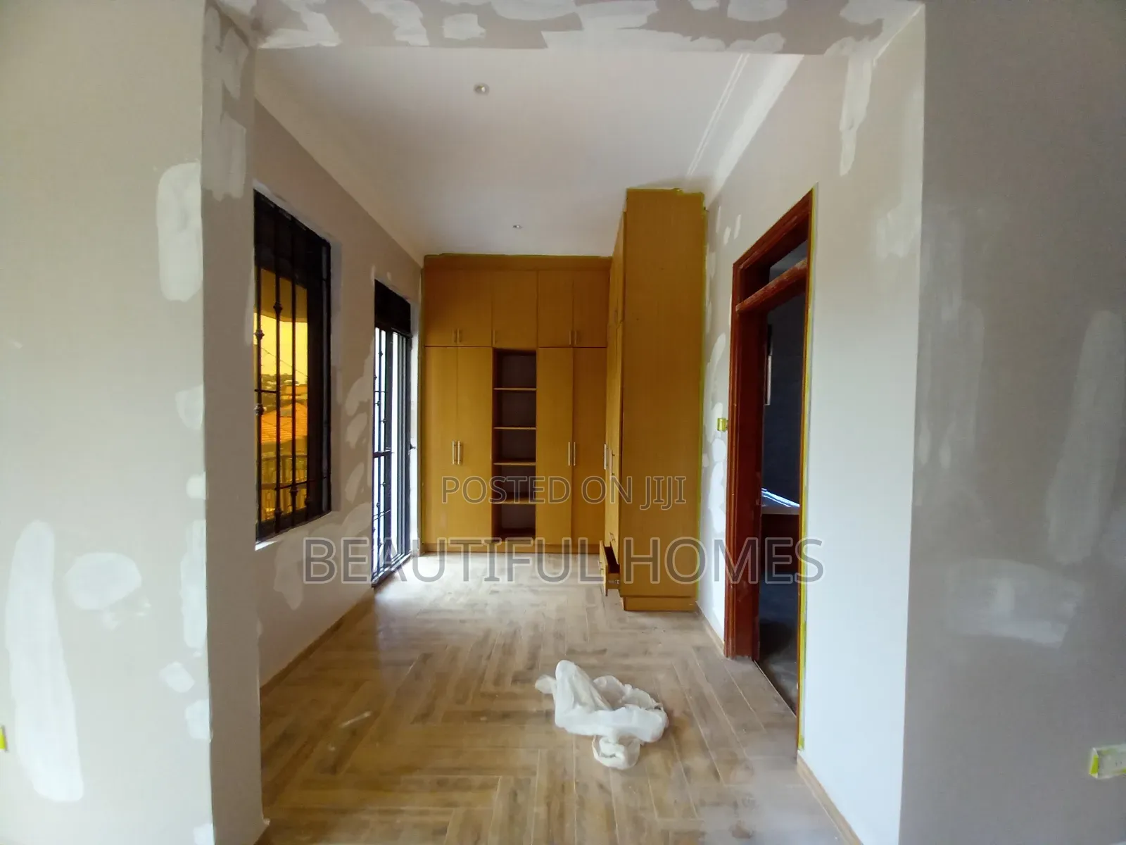 Furnished 4bdrm House in Kira for sale in Kira