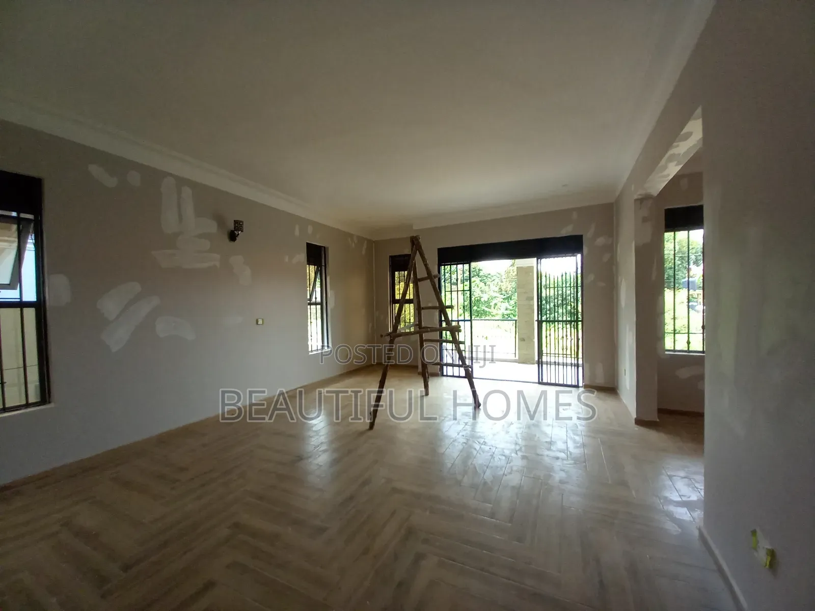 Furnished 4bdrm House in Kira for sale in Kira