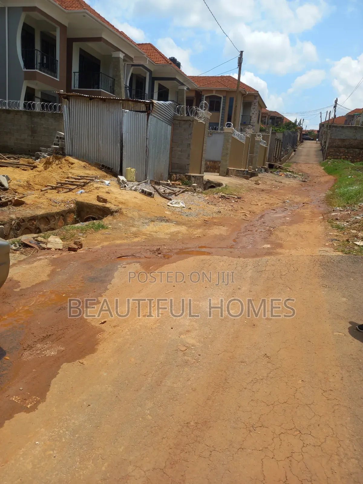 Furnished 4bdrm House in Kira Gated Estate for sale in Kira