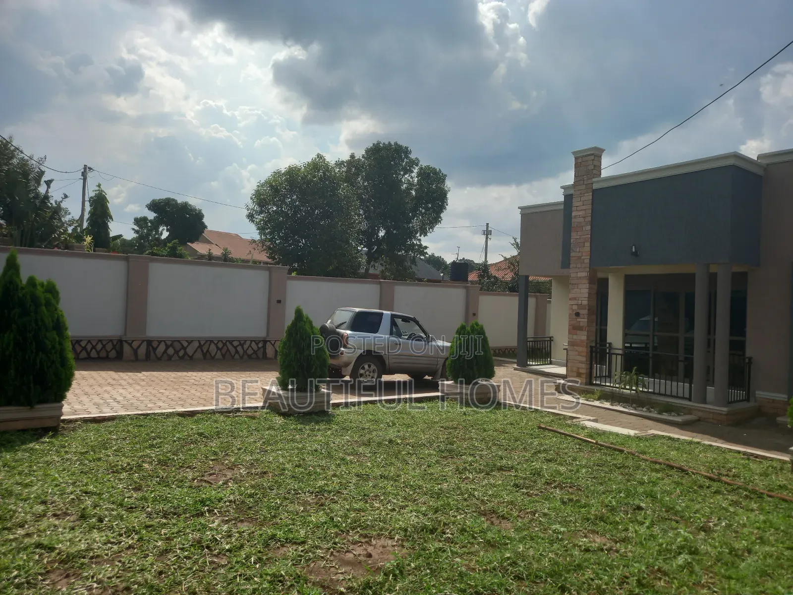 Furnished 4bdrm House in Kira for sale in Kira