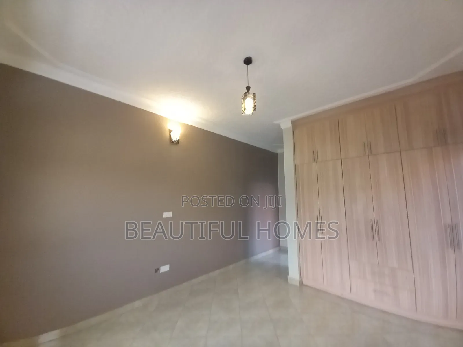 Furnished 4bdrm Bungalow in Kira for sale in Kira