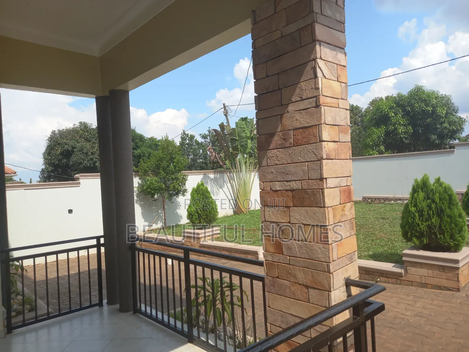 Furnished 4bdrm House in Kira for sale in Kira