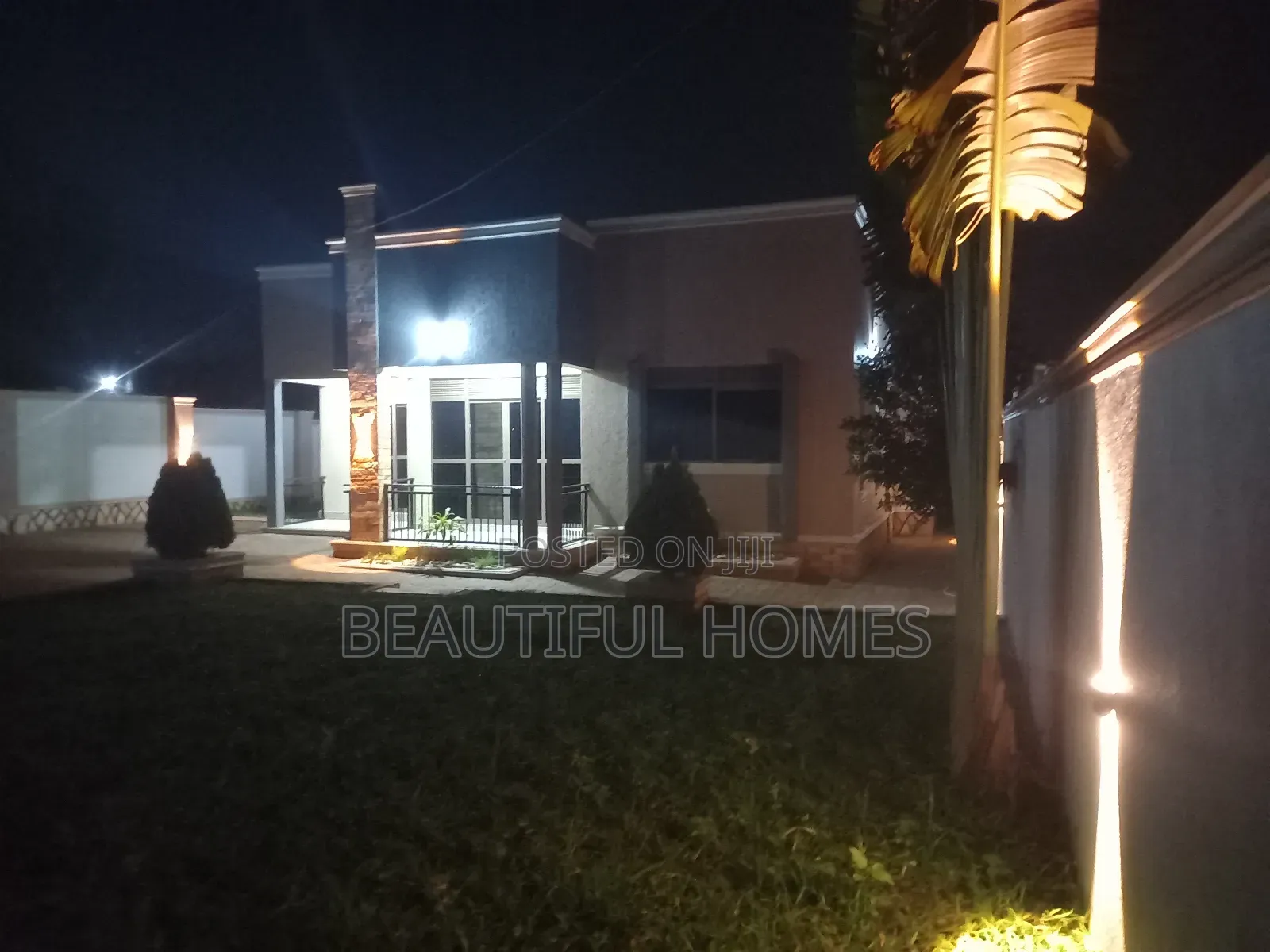 Furnished 4bdrm Maisonette in Kira for sale in Kira