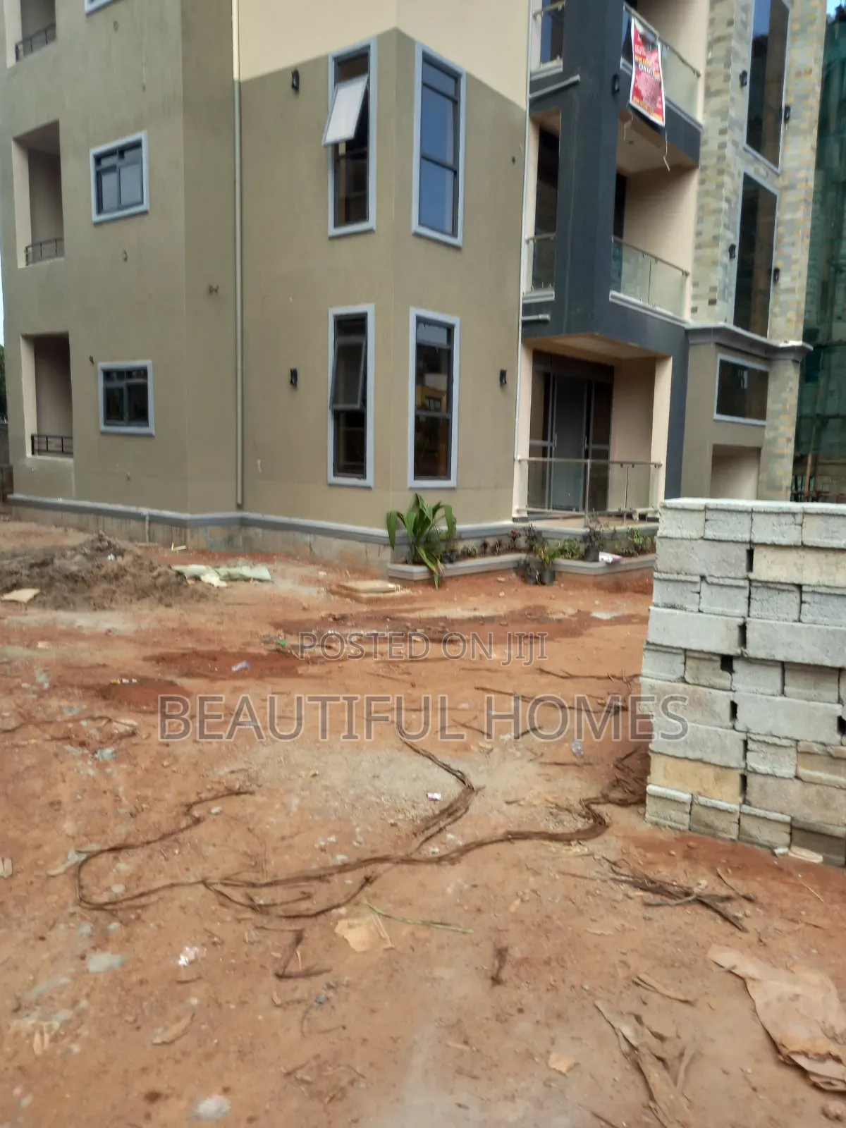 Furnished 2bdrm Apartment in Kisaasi, Nakawa for sale in Nakawa