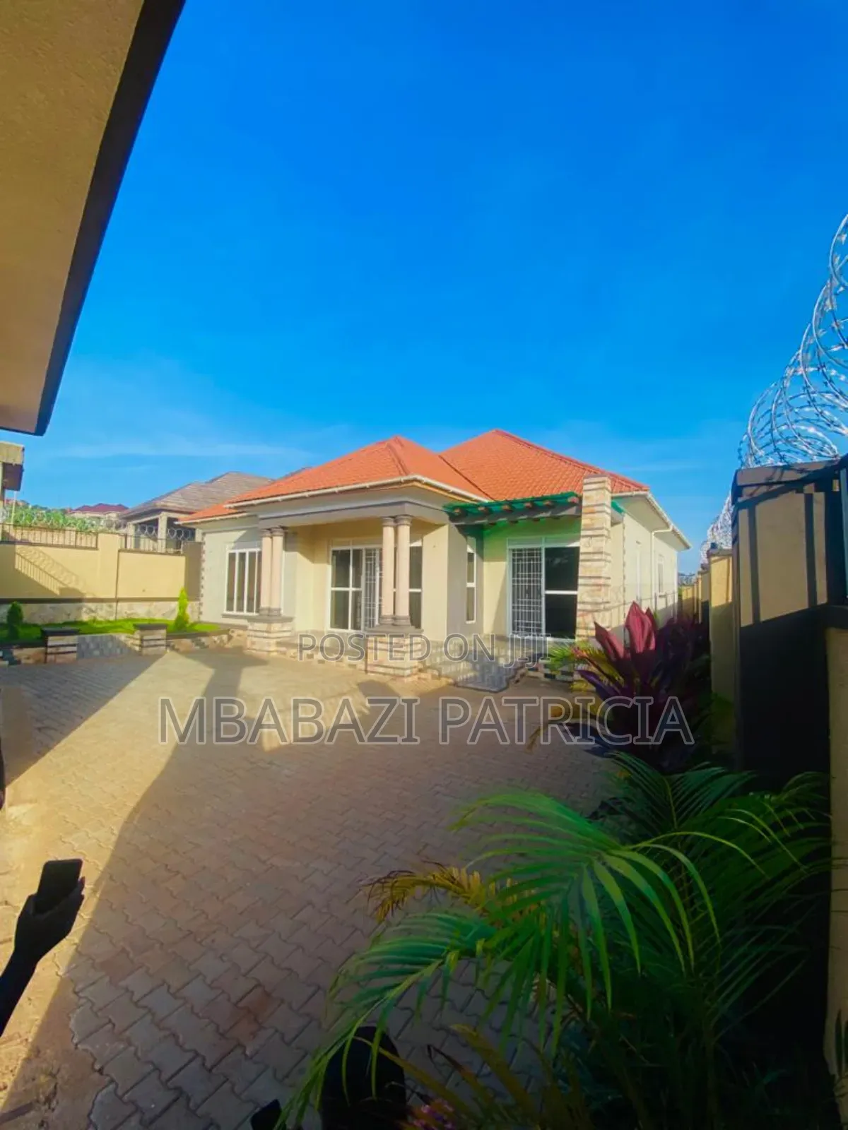 4bdrm House in Bwebajja, Kira for sale in Kira