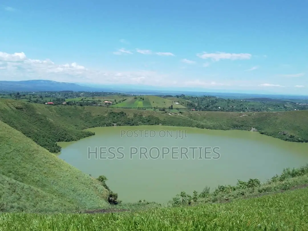 3acres of Commercial Land on Sale Located in Tooro Region in Kabalore