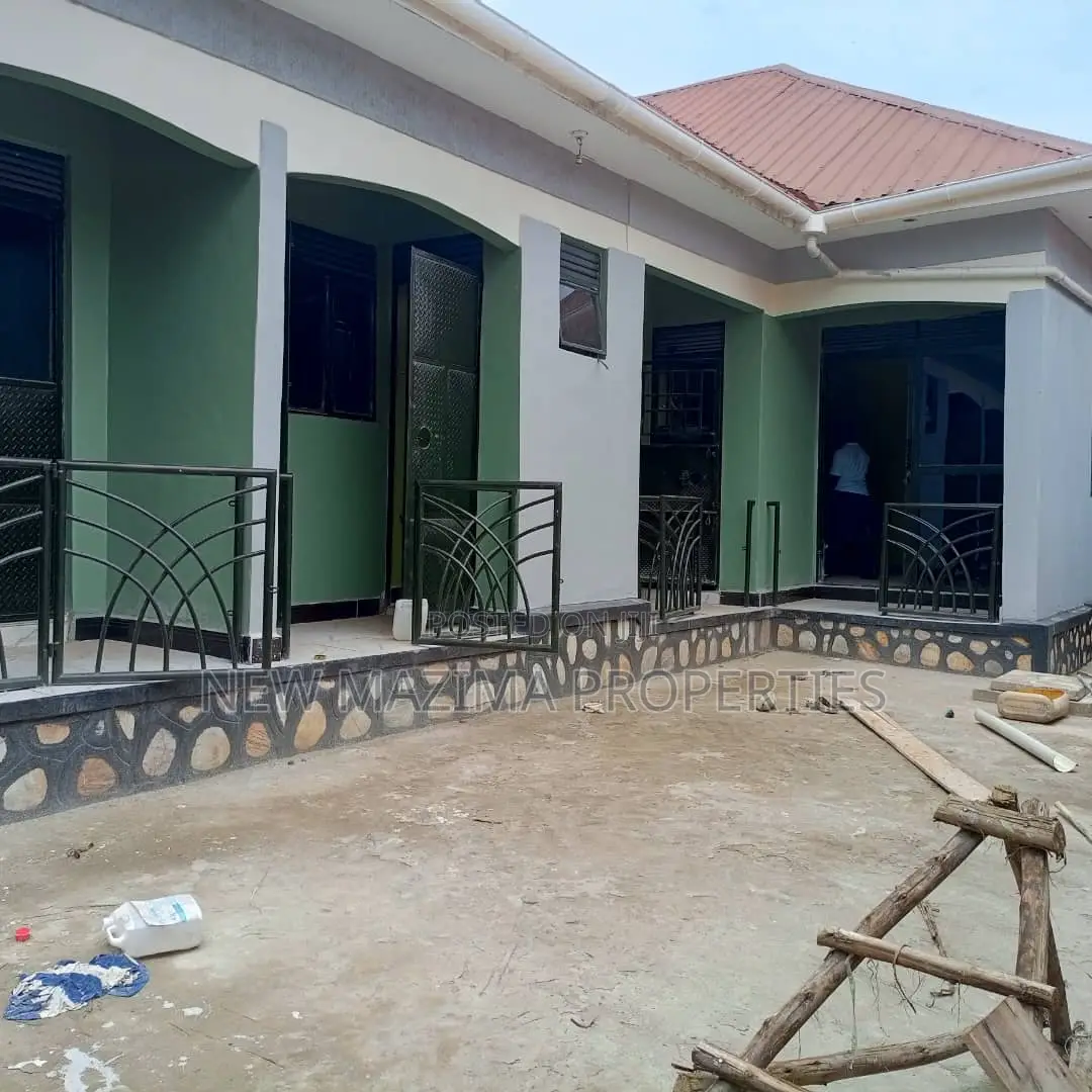 6bdrm House in Bulenga Town, Division A for sale in Division A