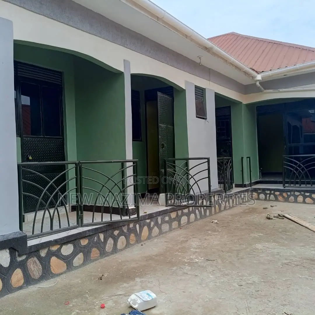 6bdrm House in Bulenga Town, Division A for sale in Division A