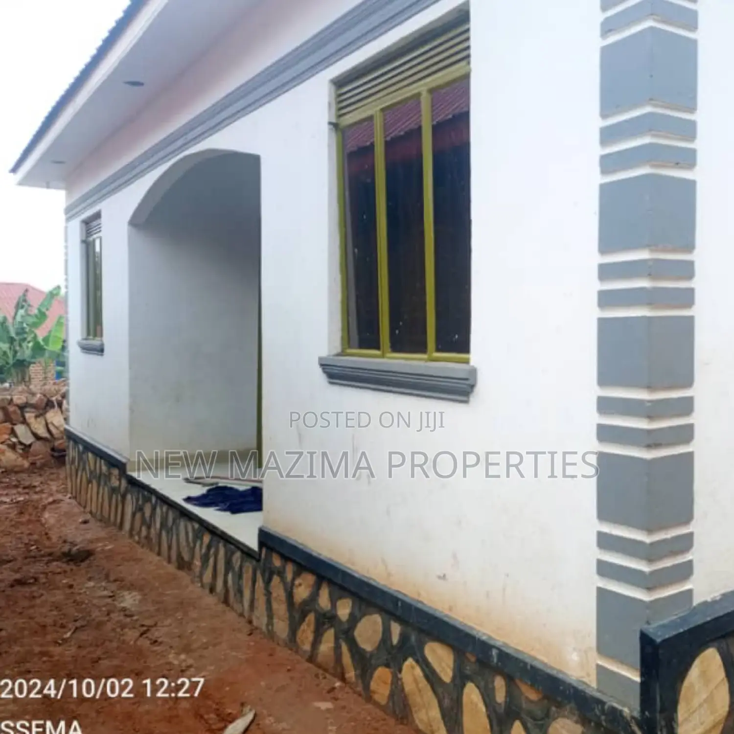 2bdrm House in Buloba, Division A for sale in Division A