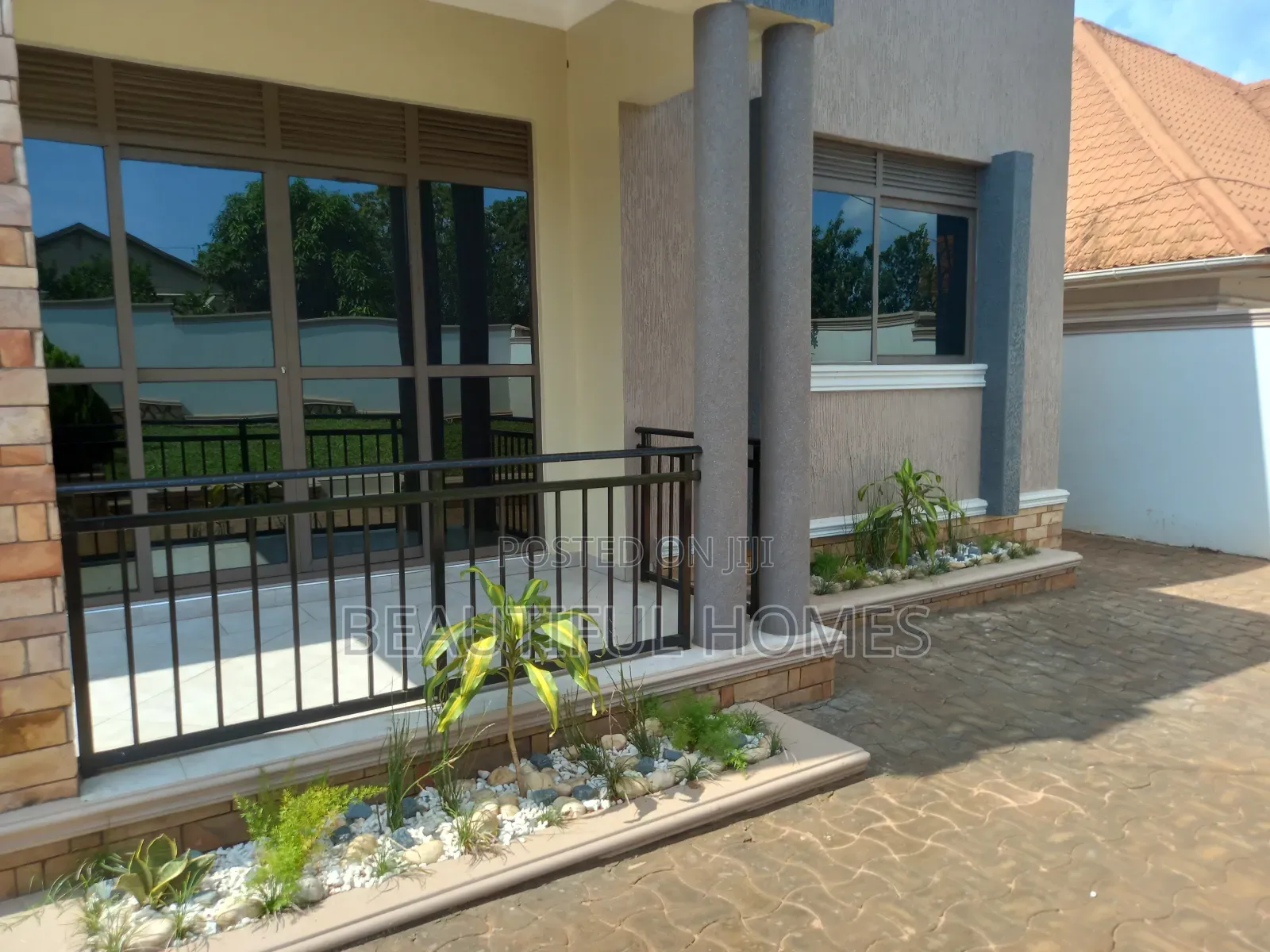 Furnished 4bdrm House in Kira for sale in Kira