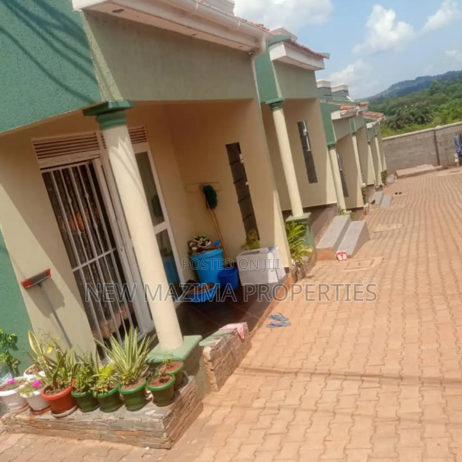6bdrm House in Seguku Heights, Division A for sale in Division A