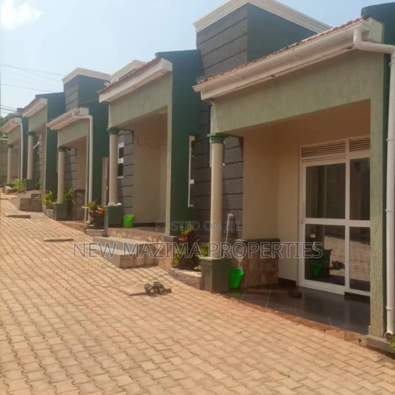 6bdrm House in Seguku Heights, Division A for sale in Division A