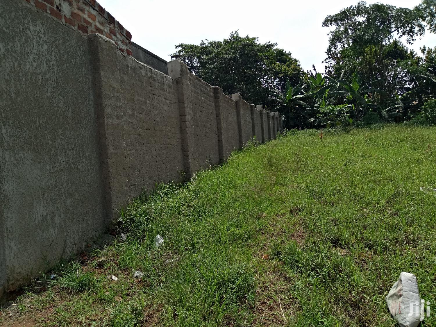 Kira Stunning Plot Near the Main Road Being Tarmacked for Quick Sell in Kampala