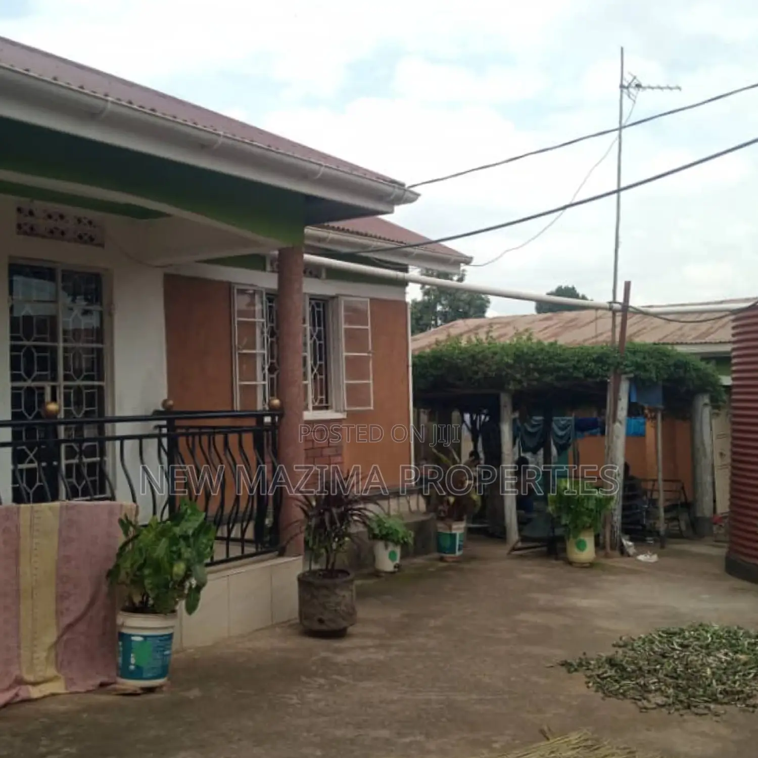3bdrm Bungalow in Busega, Division A for sale in Division A