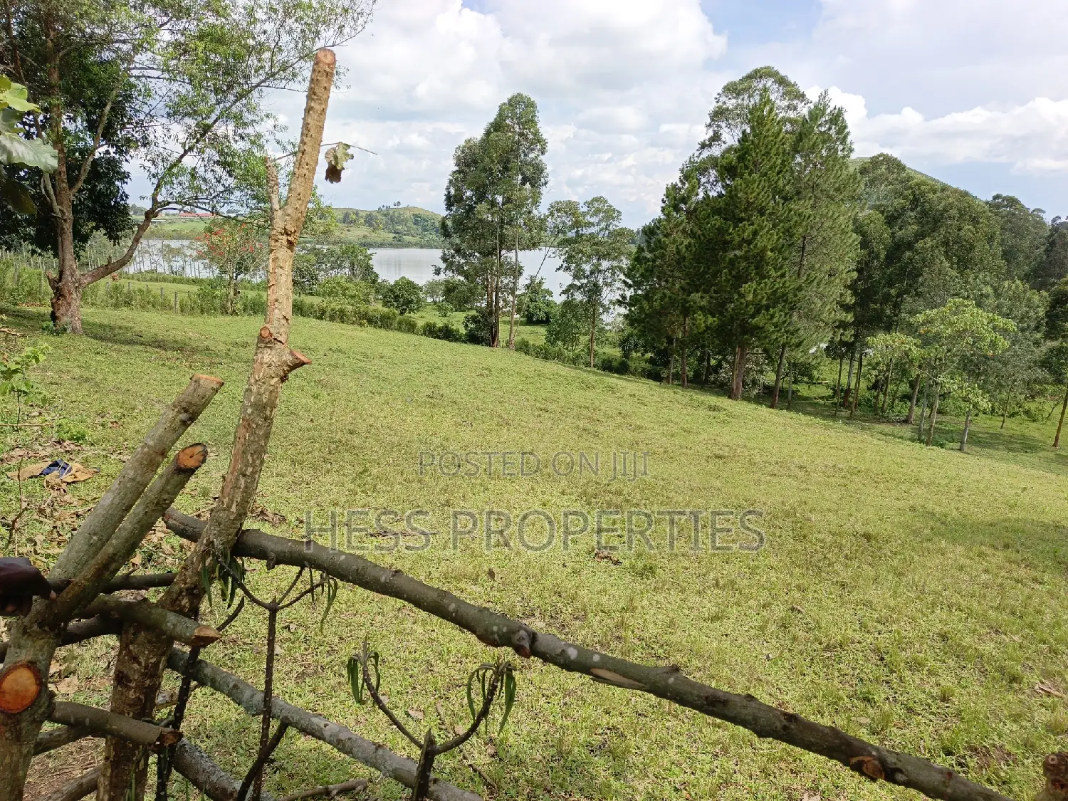 2acres of Land at Lake Saaka on Sale Located in Fortportal in Kabalore