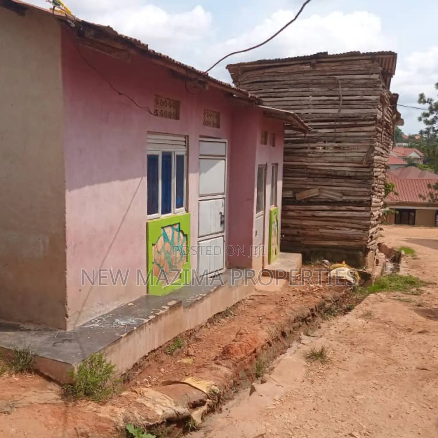 2bdrm House in Kawempe Kawanda, Division A for sale in Division A