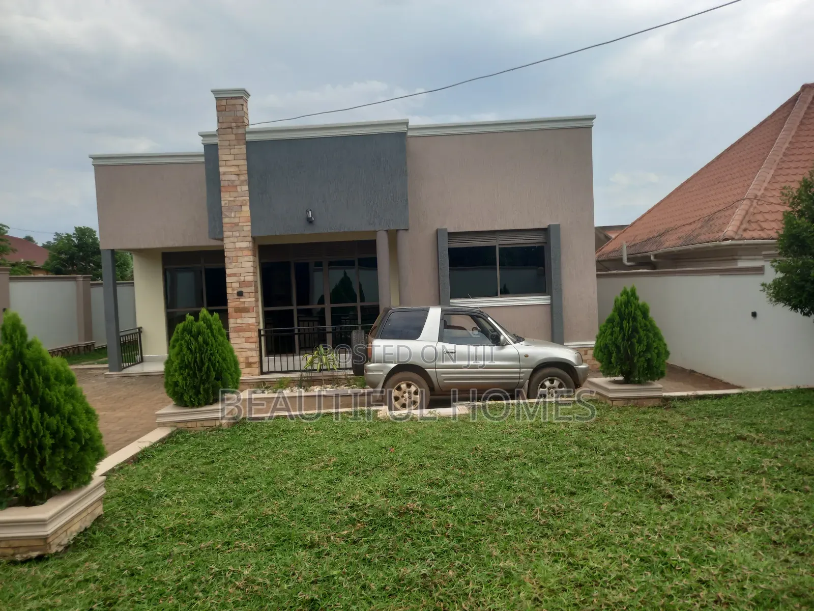 Furnished 4bdrm Maisonette in Kira for sale in Kira