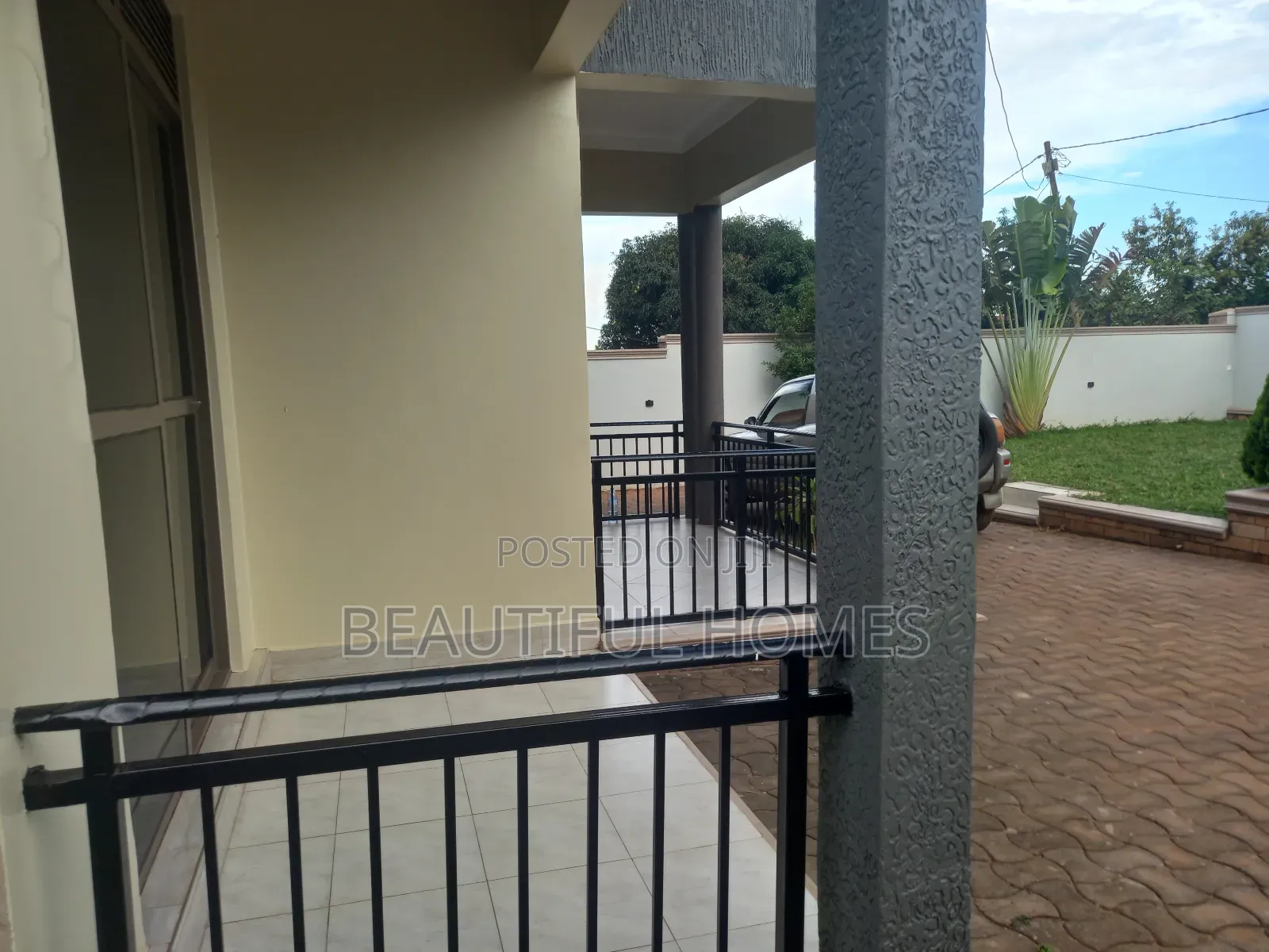 Furnished 4bdrm Maisonette in Kira for sale in Kira