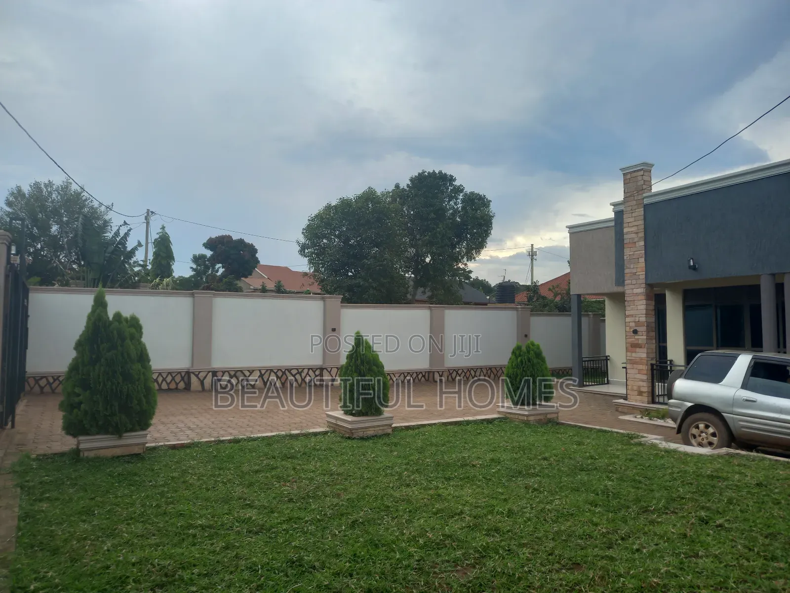 Furnished 4bdrm House in Kira for sale in Kira