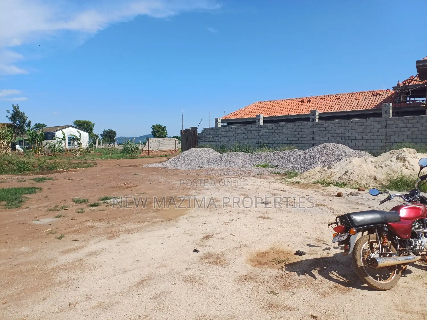 Very Beautiful 38decimams With Lake View in Busabala Heights in Division A