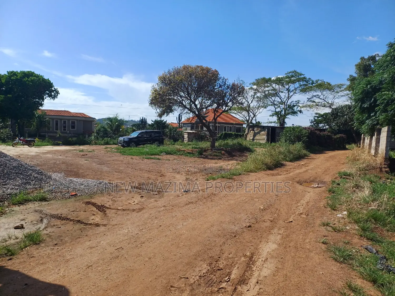 Very Beautiful 38decimams With Lake View in Busabala Heights in Division A