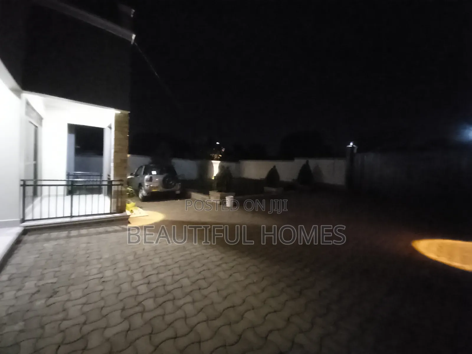 Furnished 4bdrm House in Kira for sale in Kira