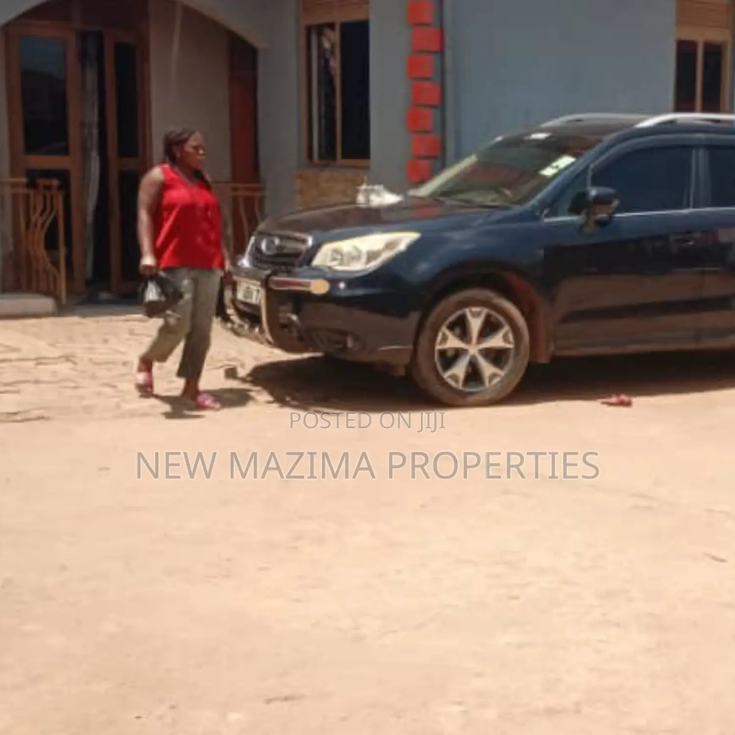 3bdrm House in Salaama Munyonyo Rd, Division A for sale in Division A