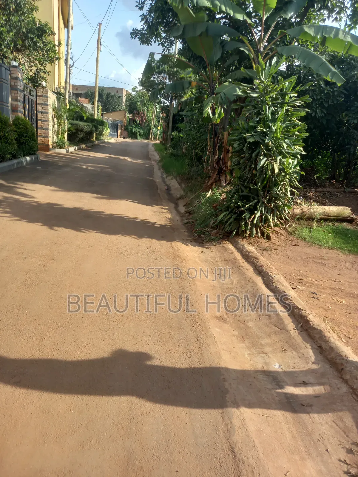 Kira Mamerito Road Plot for Sell in Kira