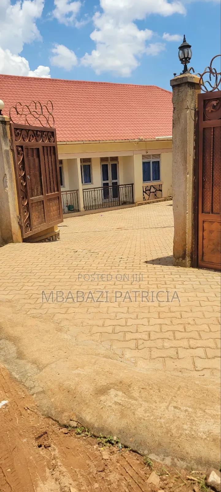7bdrm House in Lugoba, Kawempe for rent in Kawempe