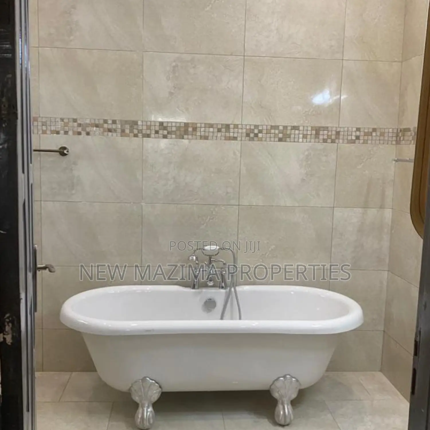 6bdrm Maisonette in Buziga Heights, Division A for sale in Division A